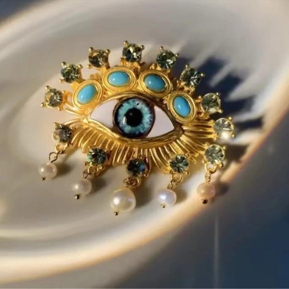 Anthropologie Hemlock Pearl Baroque Embellished Brown Eyes Brooch - Picture 10 of 14